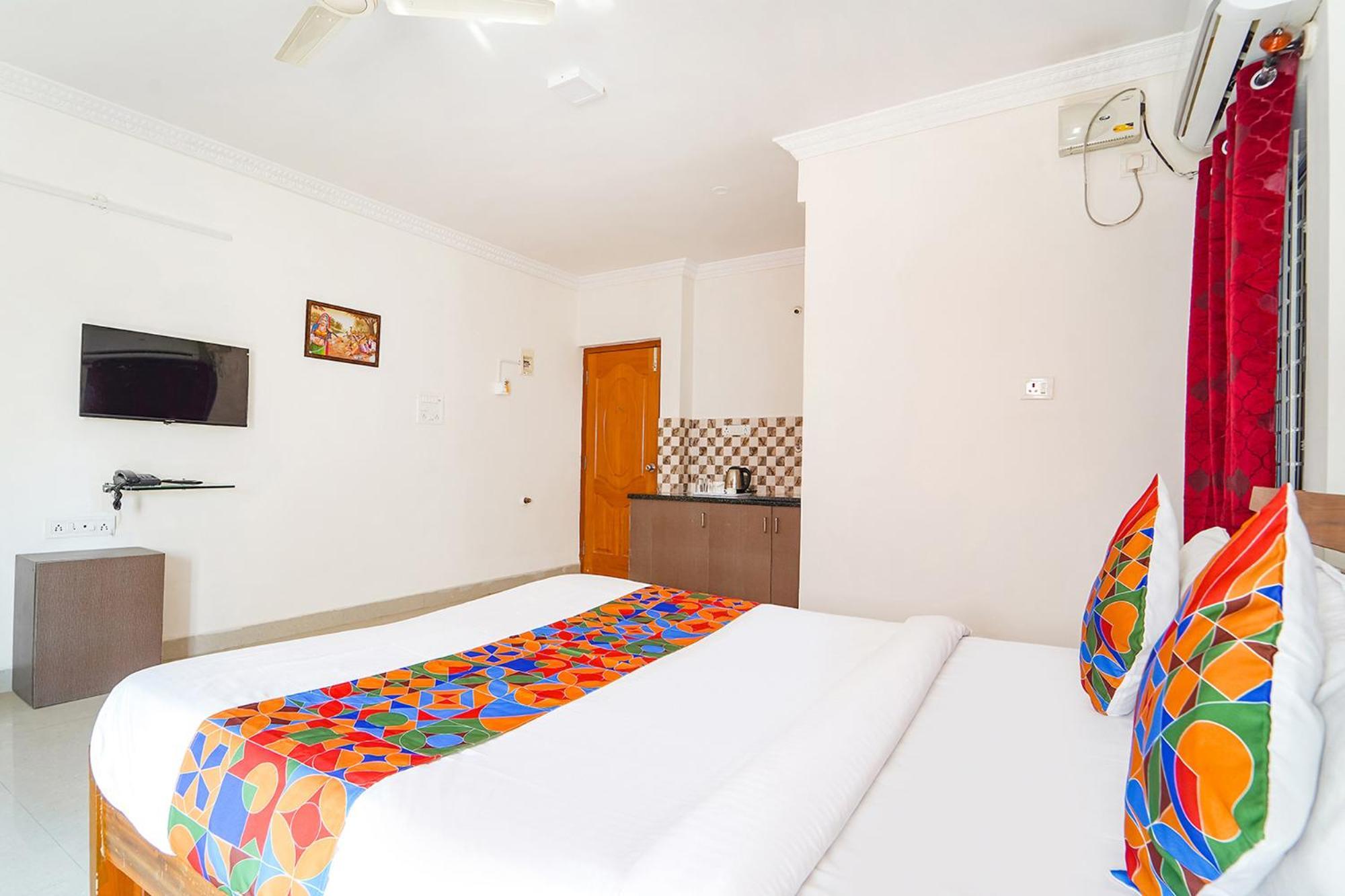 Mann Pasand Inn Feel The Luxury Бангалор Екстериор снимка